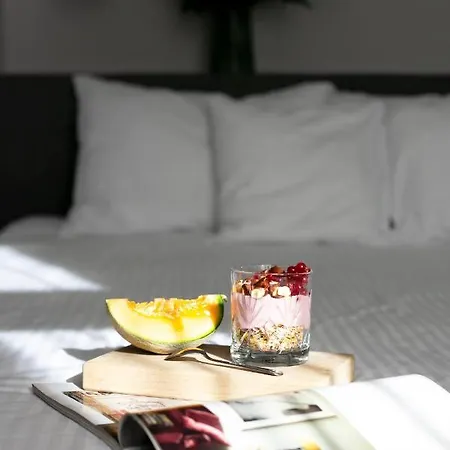 oompH Koszyki Luxurious Apartments Warszawa Zewnętrze zdjęcie