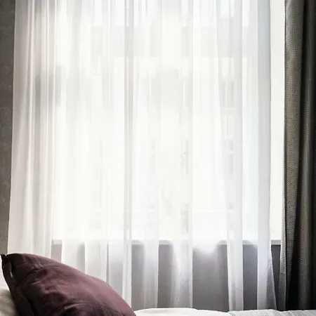 oompH Koszyki Luxurious Apartments Warszawa Zewnętrze zdjęcie