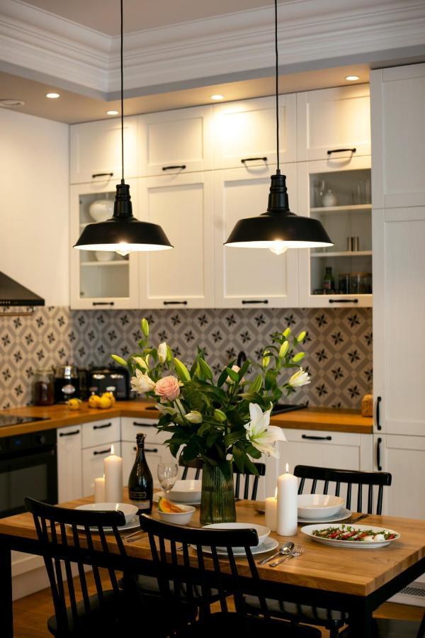 Oomph Koszyki Luxurious Apartament Warszawa